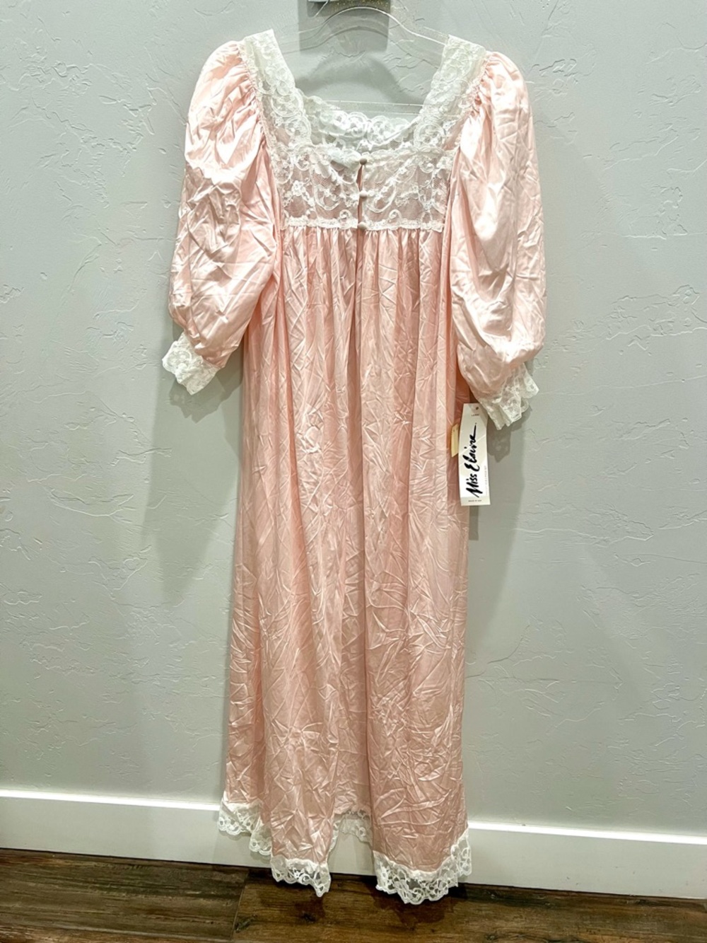 Miss Elaine Pale Pink Lace-Trim Nightgown Robe NWT Vintage